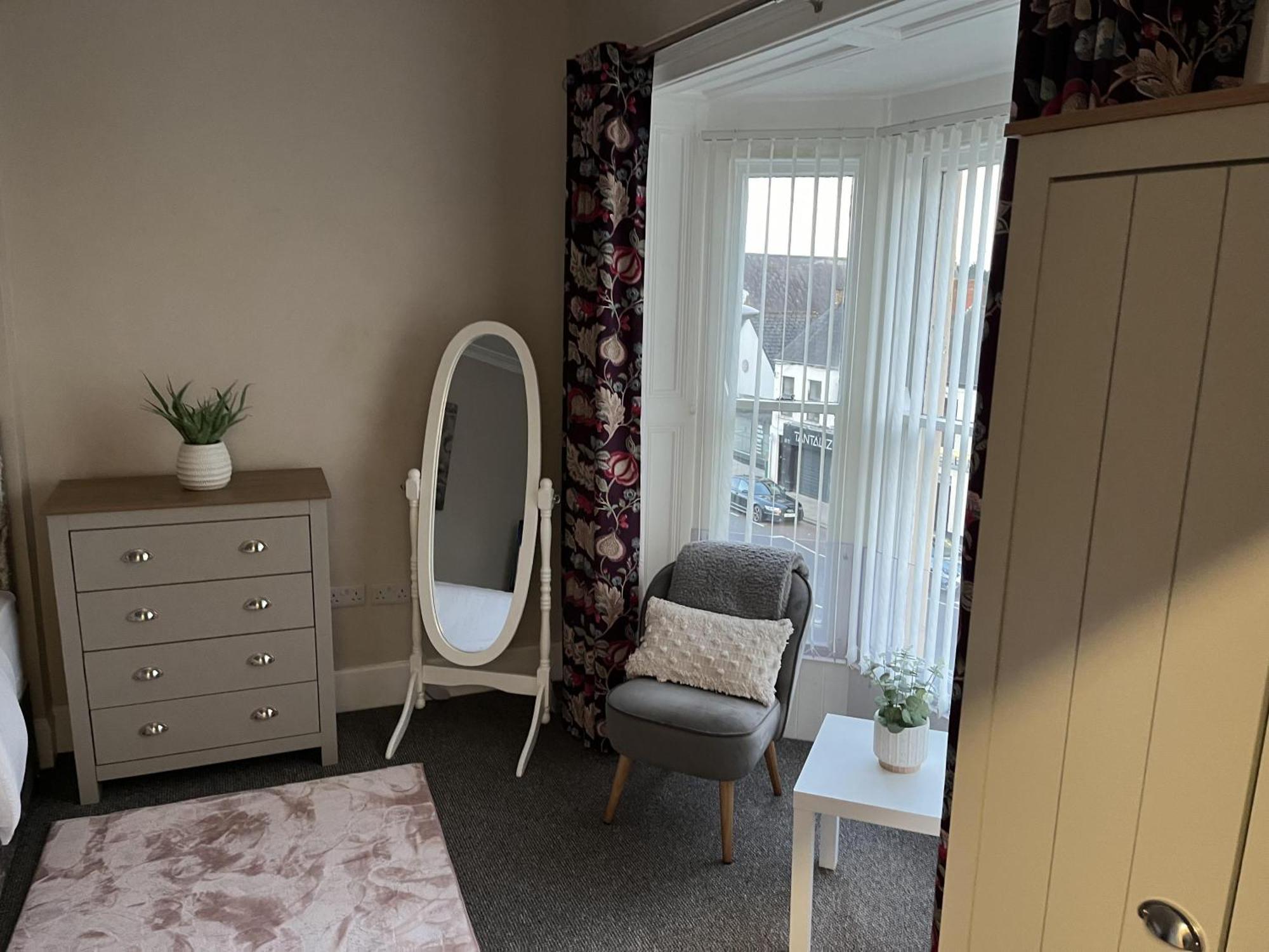 3 Bed Cozy Antrim Apartment With Great Views Экстерьер фото